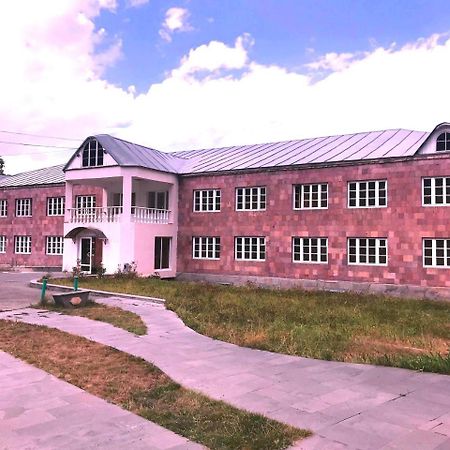 Hotel Aliq Tsaghkadzor Bagian luar foto